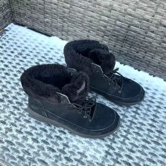 Skechers On The Go Gen 5 Women’s Faux Fur Lined Leather Winter Boots Size 8.5 - Picture 3 of 13